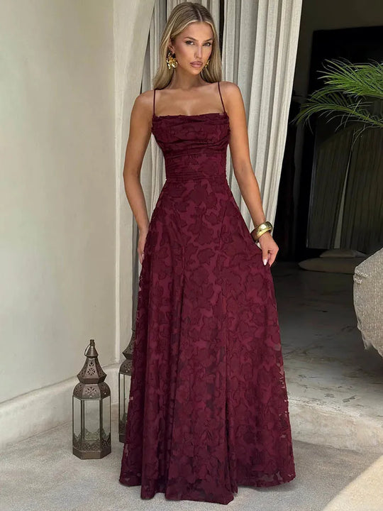 Robe Élégance Florale – Dentelle Longue en Cherry ou Ivoire