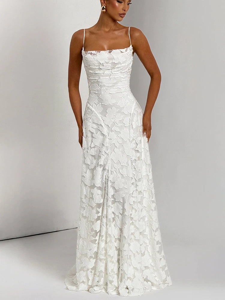 Robe Élégance Florale – Dentelle Longue en Cherry ou Ivoire