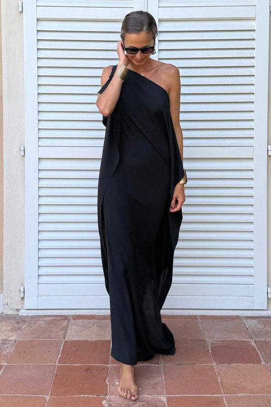 Robe Élégance Ondulée – Noire Asymétrique