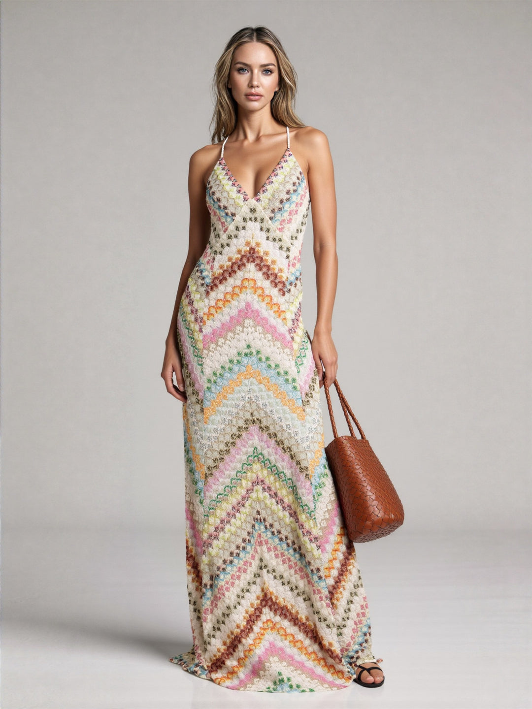 Robe Soleil en Maille – Dos Nu & Motif Chevron