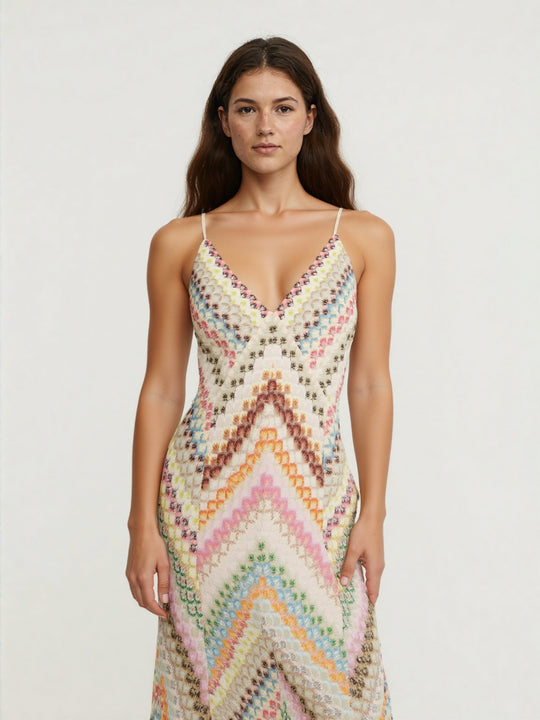 Robe Soleil en Maille – Dos Nu & Motif Chevron